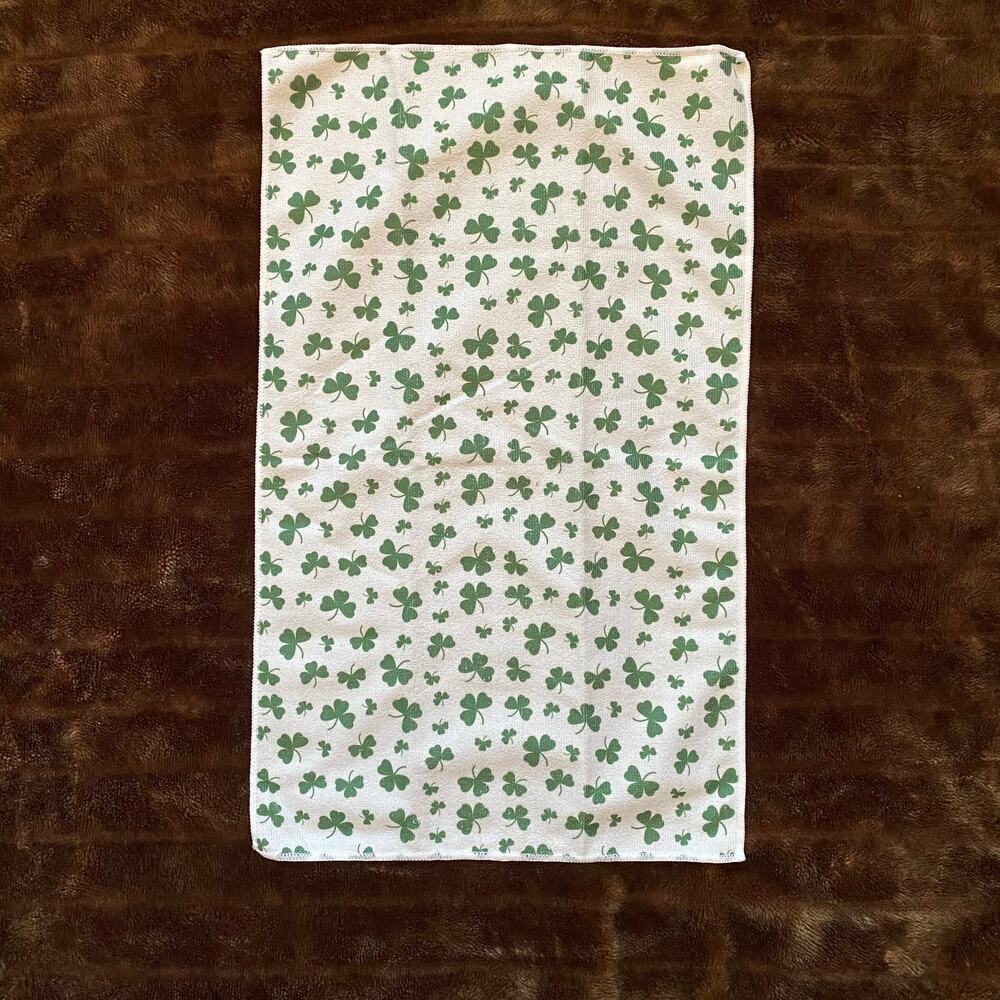 St. Patrick’s Day Green Shamrocks Microfiber‎ Dish Towel 14”x24” UNUSED!
